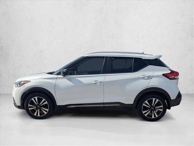 Used 2020 Nissan Kicks SR w/ SR Premium Package FWD image 9