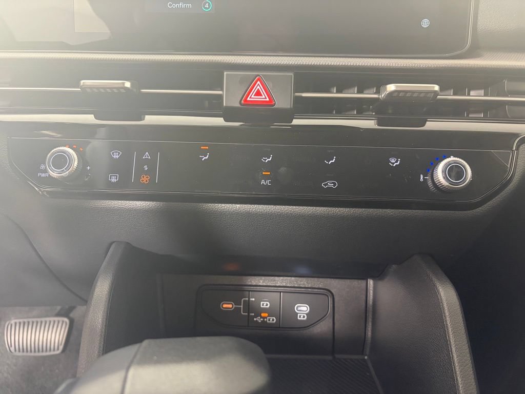 New 2026 Kia Sportage LX w/ LX Convenience Package AWD/4WD image 7