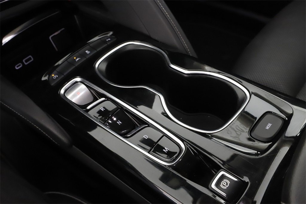 Used 2023 Buick Envision Essence image 21