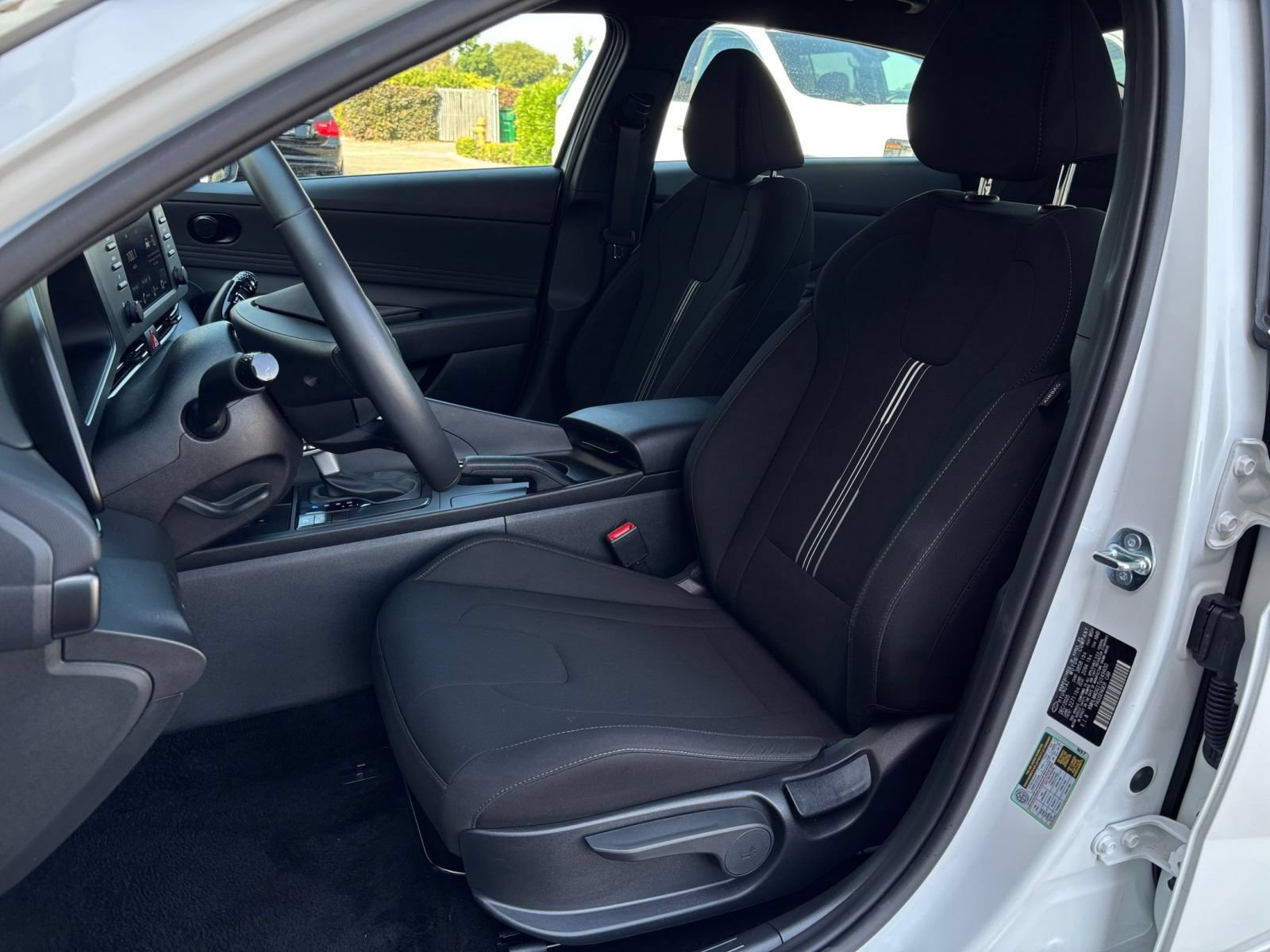 Used 2026 Hyundai Elantra Sport FWD image 35