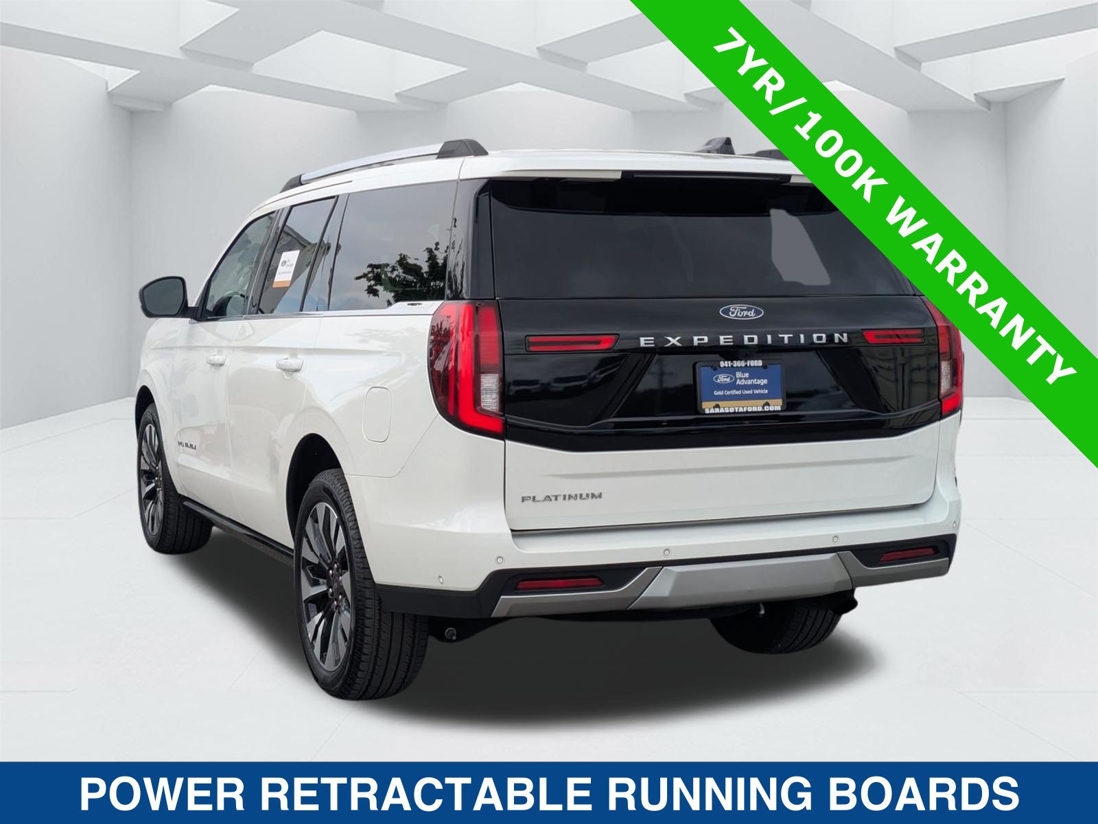 Certified 2025 Ford Expedition Platinum w/ Driver's Package AWD/4WD image 7