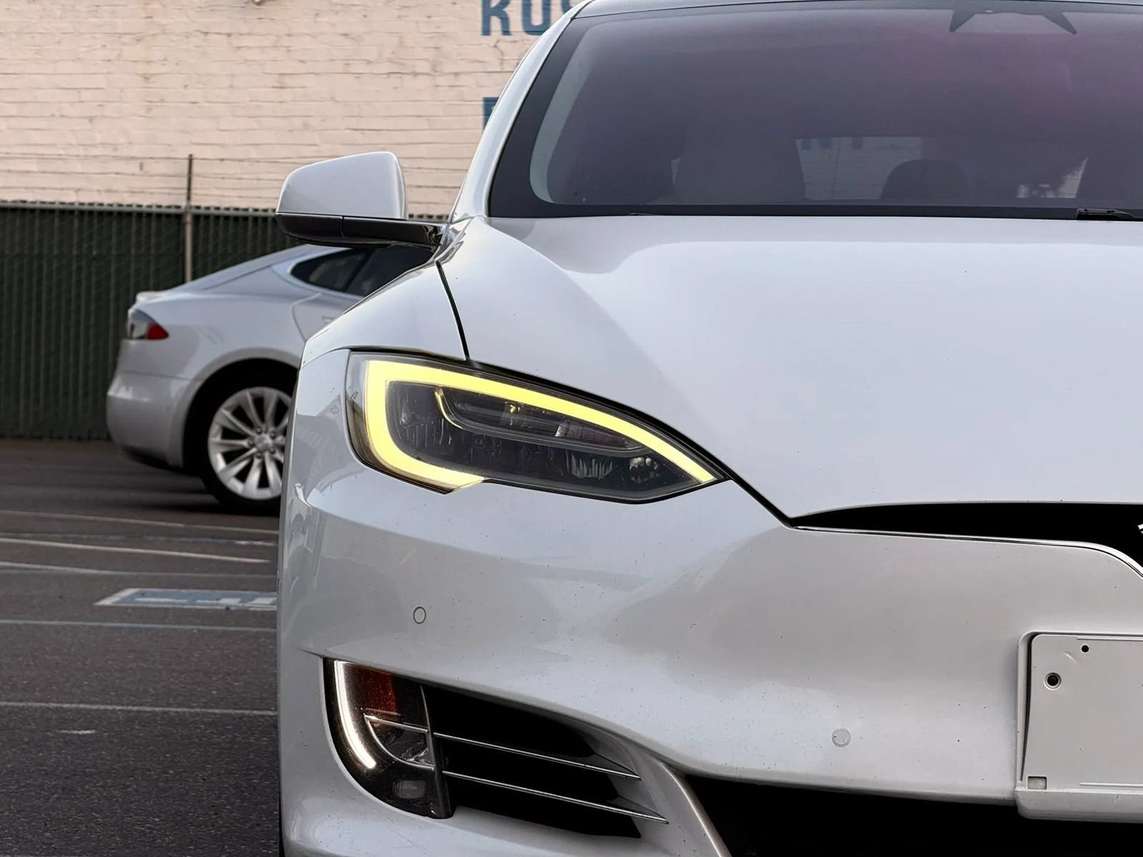 Used 2019 Tesla Model S 75D AWD/4WD image 3
