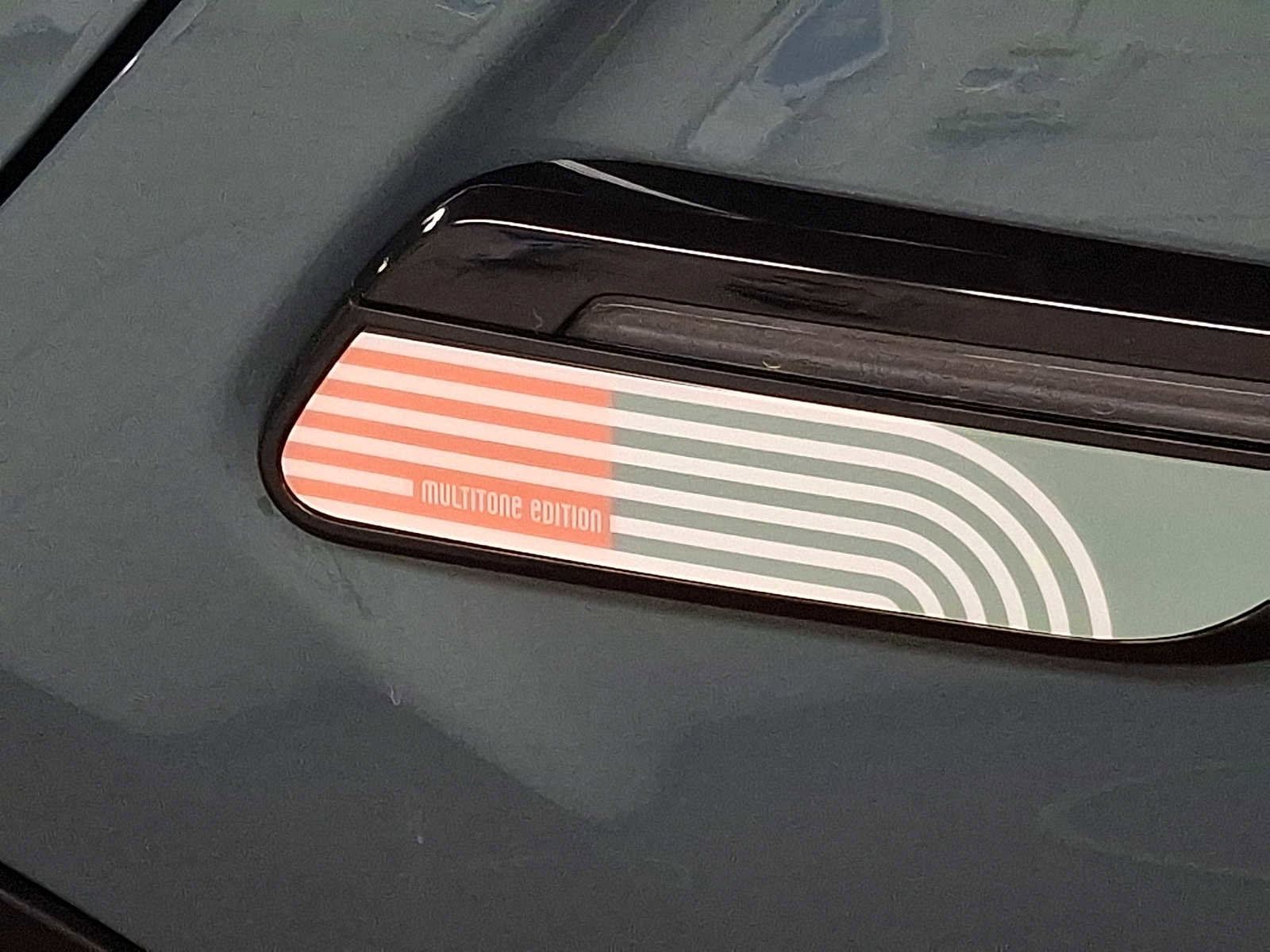 Used 2023 MINI Cooper 4-Door Hardtop w/ Multitone Edition image 30