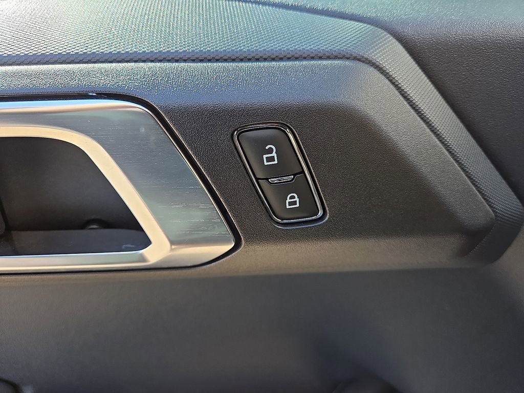 New 2025 Ford Bronco Big Bend w/ Black Diamond Package image 21