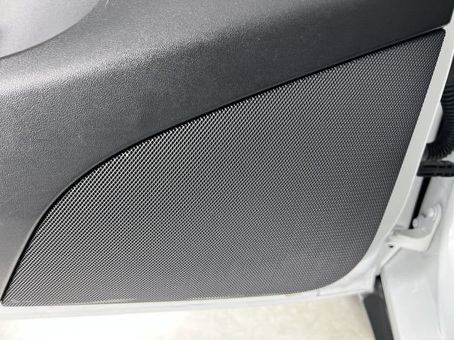 Used 2021 Tesla Model Y Long Range AWD/4WD image 23