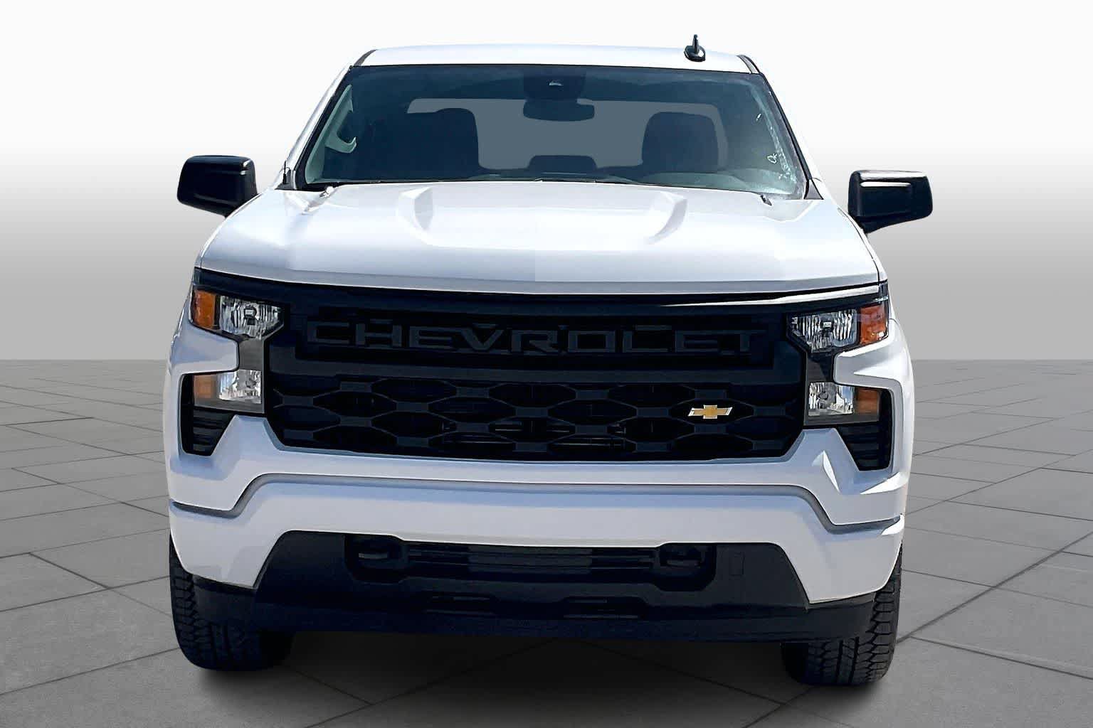 New 2026 Chevrolet Silverado 1500 Custom RWD image 3