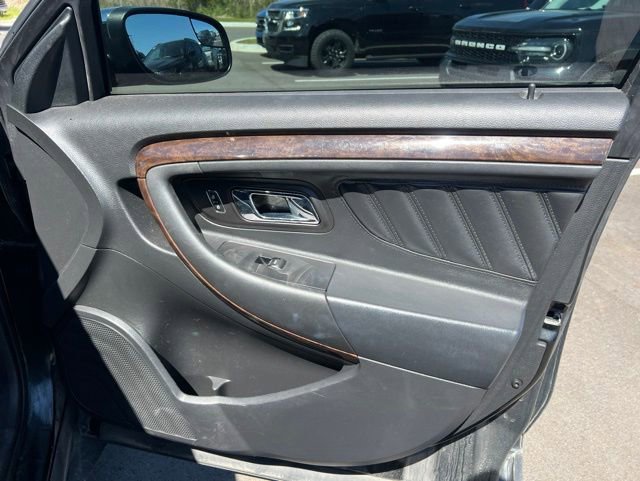 Used 2014 Ford Taurus Limited FWD image 9