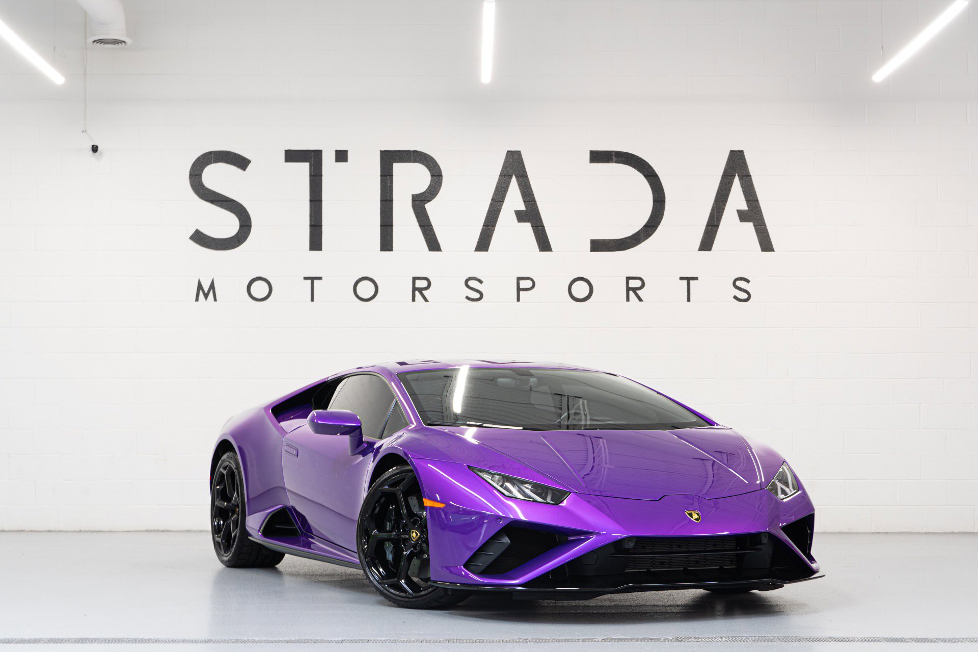 Used 2023 Lamborghini Huracan EVO