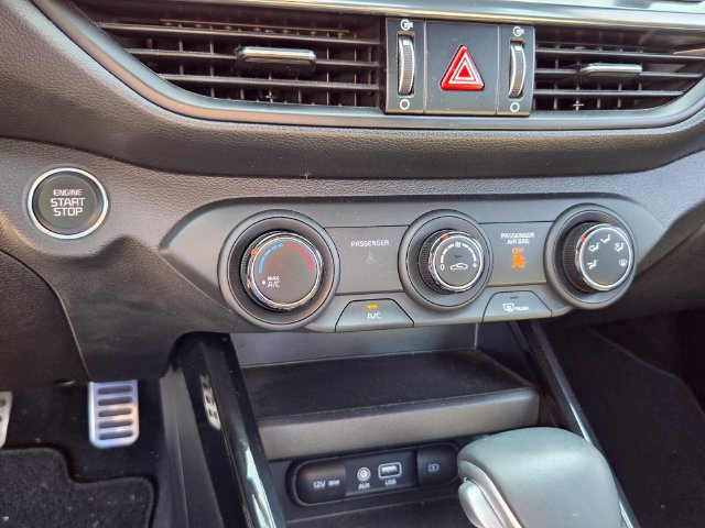Used 2021 Kia Forte GT-Line w/ GT-Line Premium Package FWD image 19
