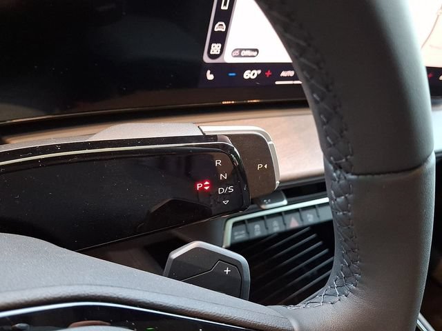 New 2026 Audi Q3 quattro 2.0T AWD/4WD image 12