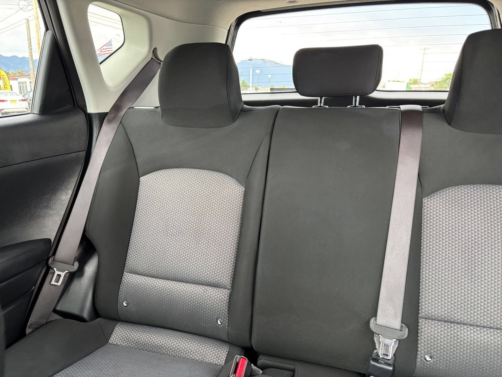 Used 2025 Kia Soul LX w/ LX Technology Package FWD image 36
