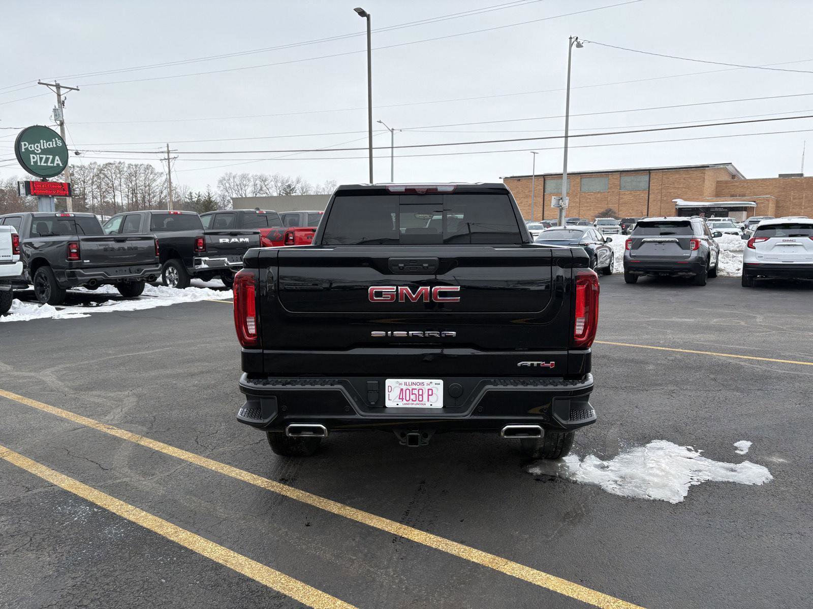 Used 2022 GMC Sierra 1500 AT4 w/ AT4 Premium Package image 23