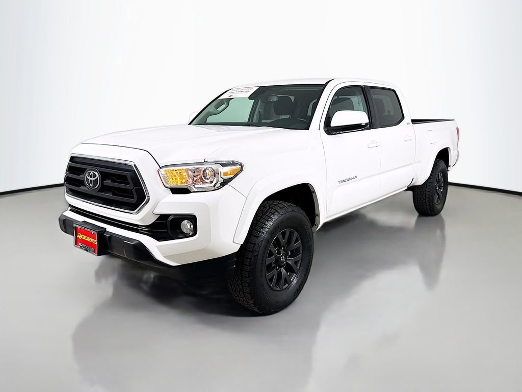 Certified 2023 Toyota Tacoma SR5 image 3