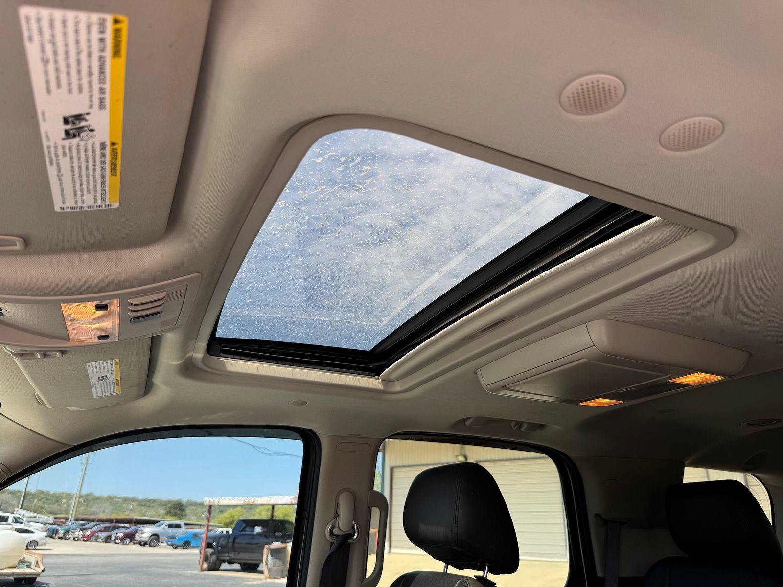 Used 2012 GMC Yukon Denali image 10