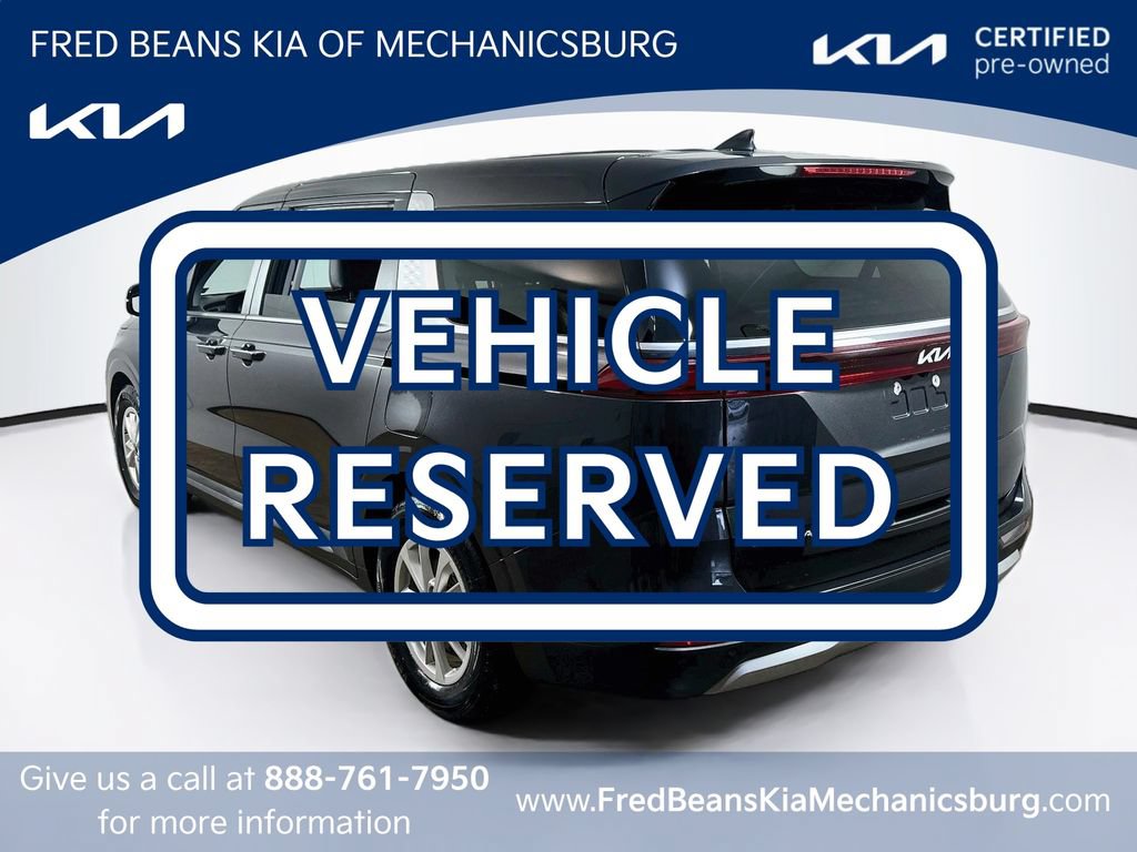 Certified 2024 Kia Carnival LX FWD image 6