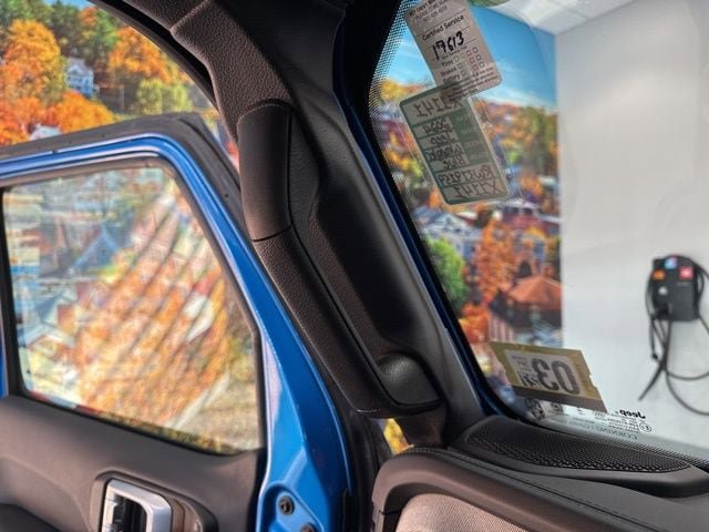 Used 2024 Jeep Wrangler Sahara w/ Technology Group image 34