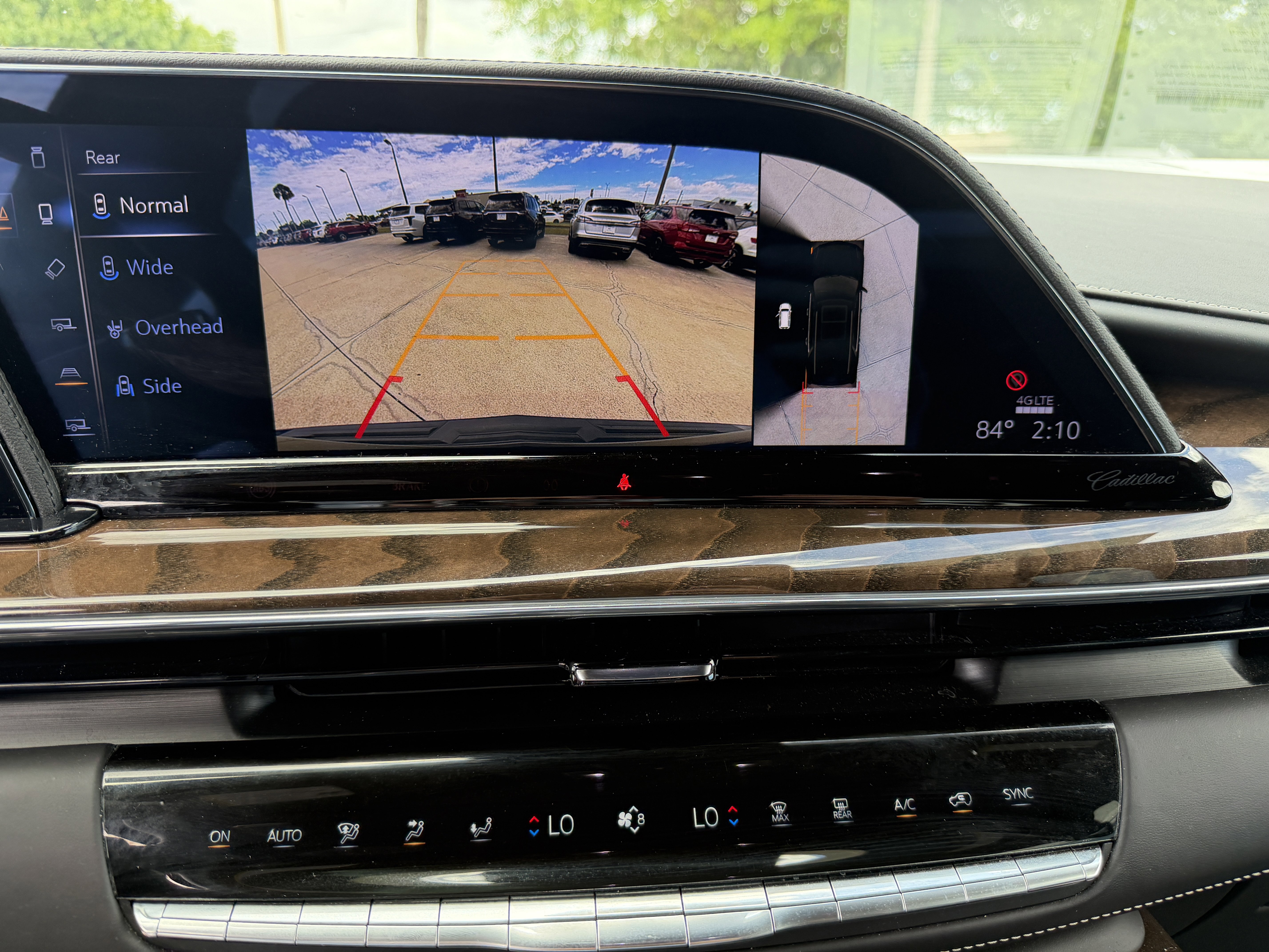 Certified 2024 Cadillac Escalade Sport Platinum w/ LPO, ONYX Package AWD/4WD image 24