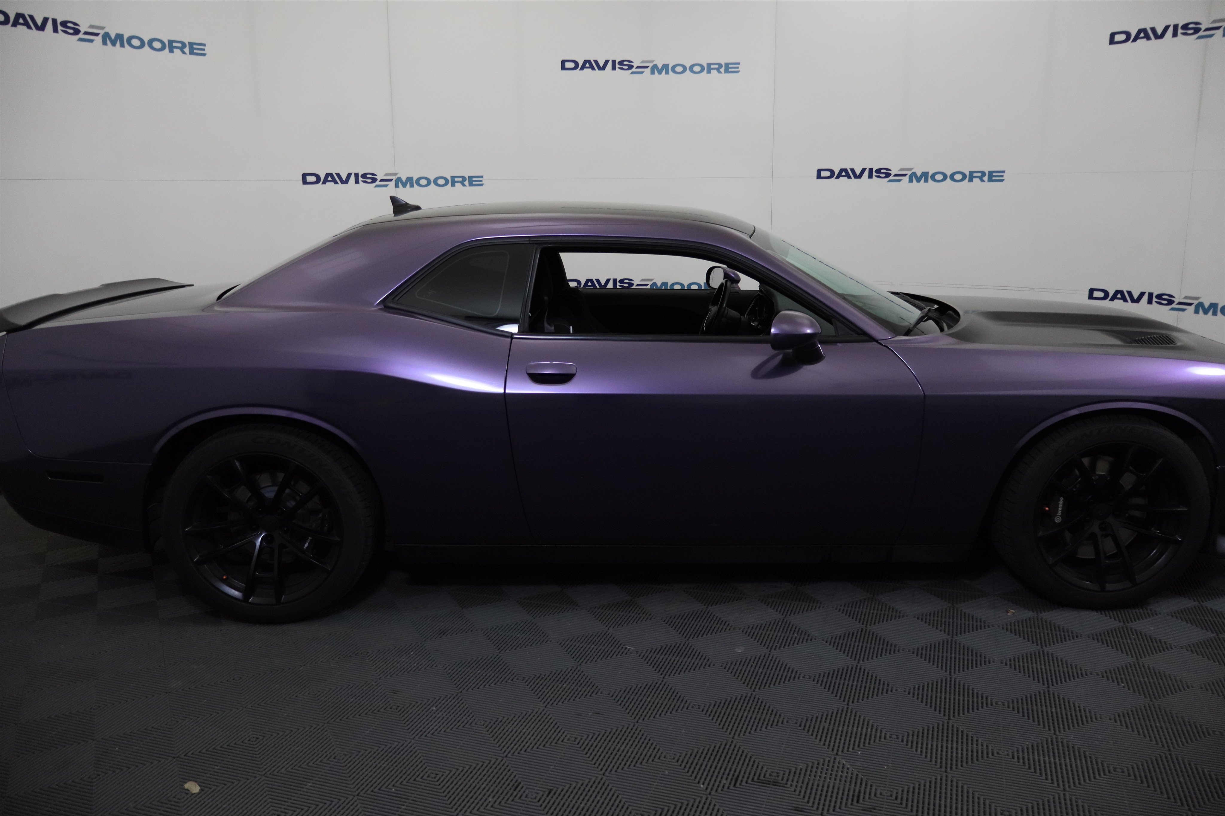 Used 2020 Dodge Challenger R/T Scat Pack w/ Dynamics Package image 5