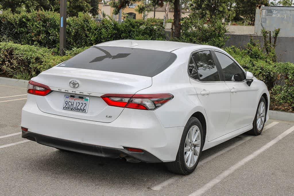 Used 2022 Toyota Camry LE FWD image 9