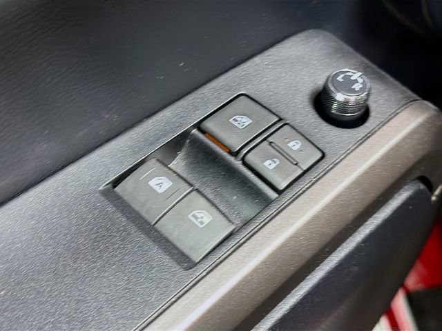 Used 2018 Toyota Tacoma SR5 image 16