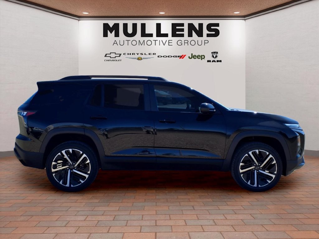 New 2027 Chevrolet Equinox RS FWD image 4