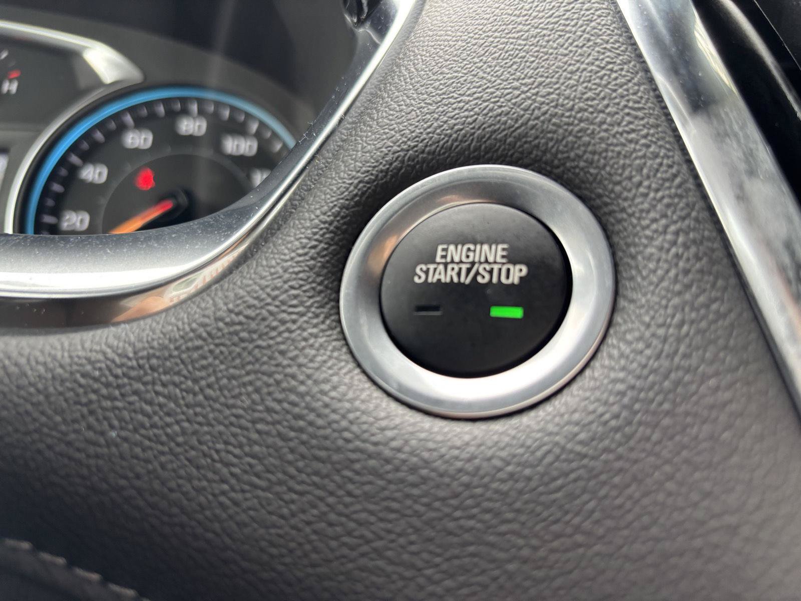 Used 2023 Chevrolet Traverse LT AWD/4WD image 27