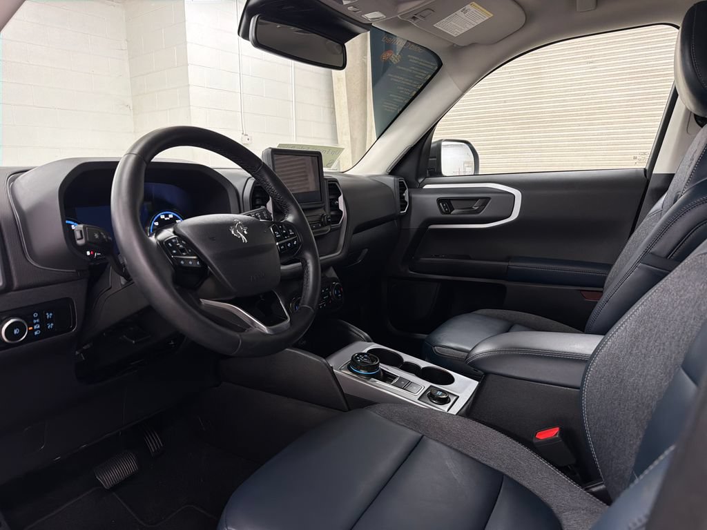 Certified 2024 Ford Bronco Sport Outer Banks w/ Tech Package AWD/4WD image 6