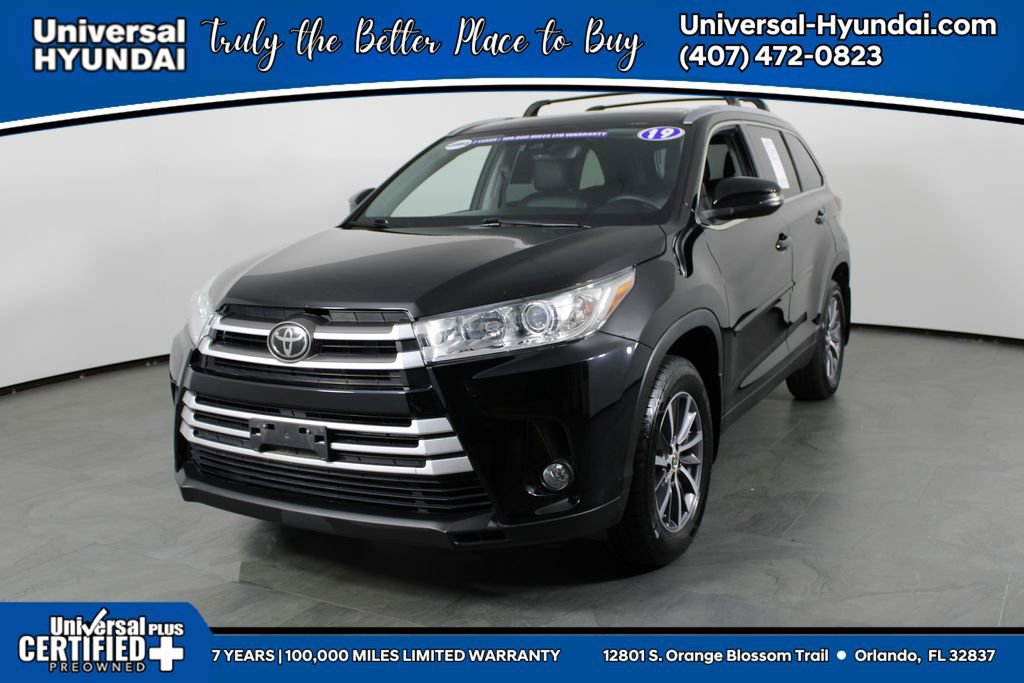 Used 2019 Toyota Highlander XLE w/ Protection Package #3 360° Tour