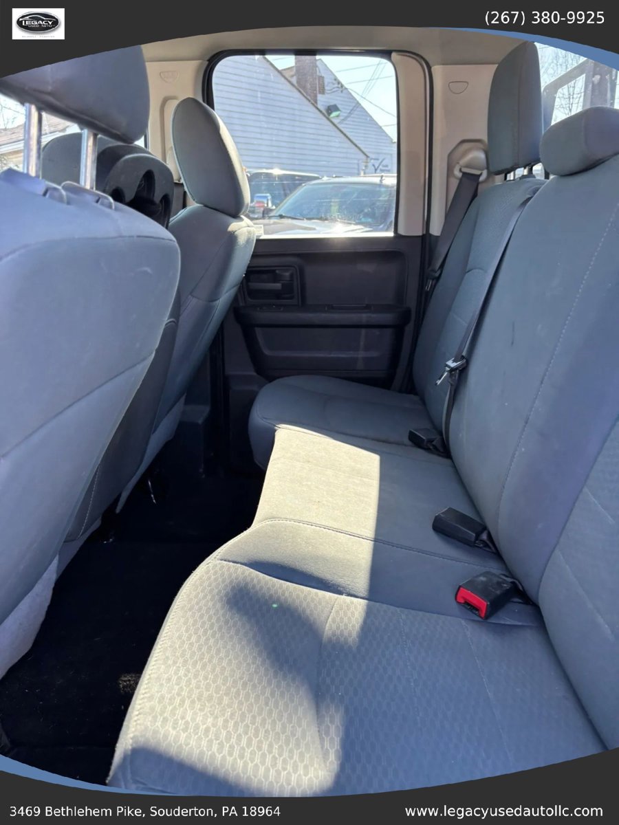 Used 2018 RAM 1500 Express w/ Express Value Package AWD/4WD image 29