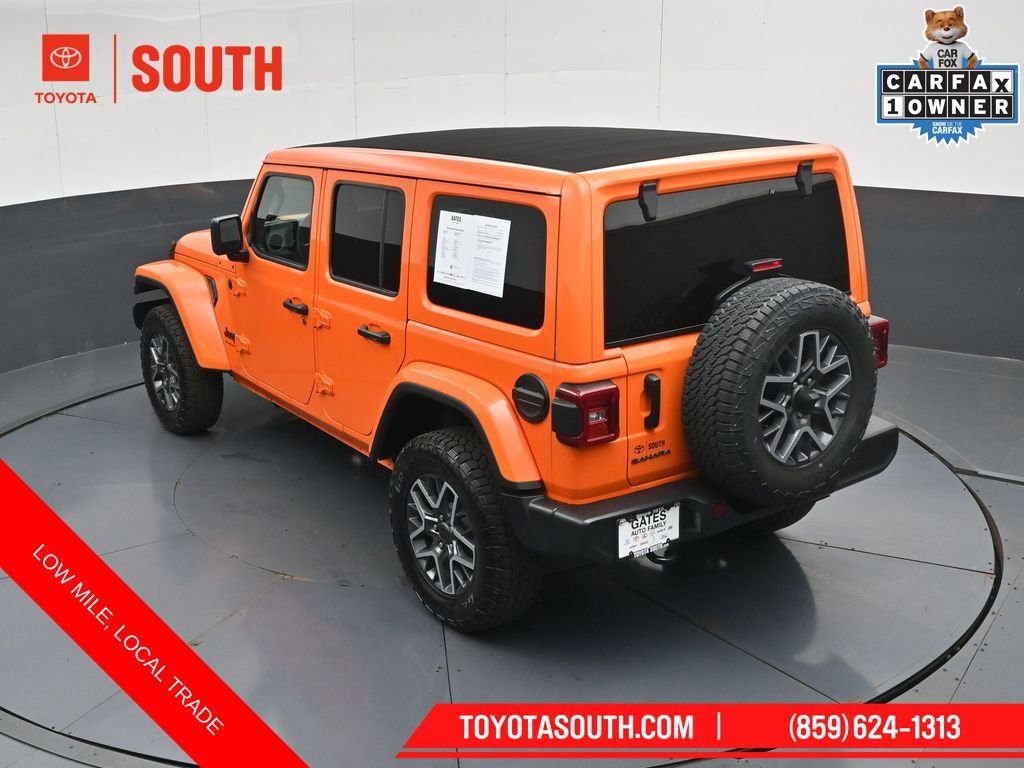 Used 2025 Jeep Wrangler Sahara w/ Technology Group AWD/4WD image 55