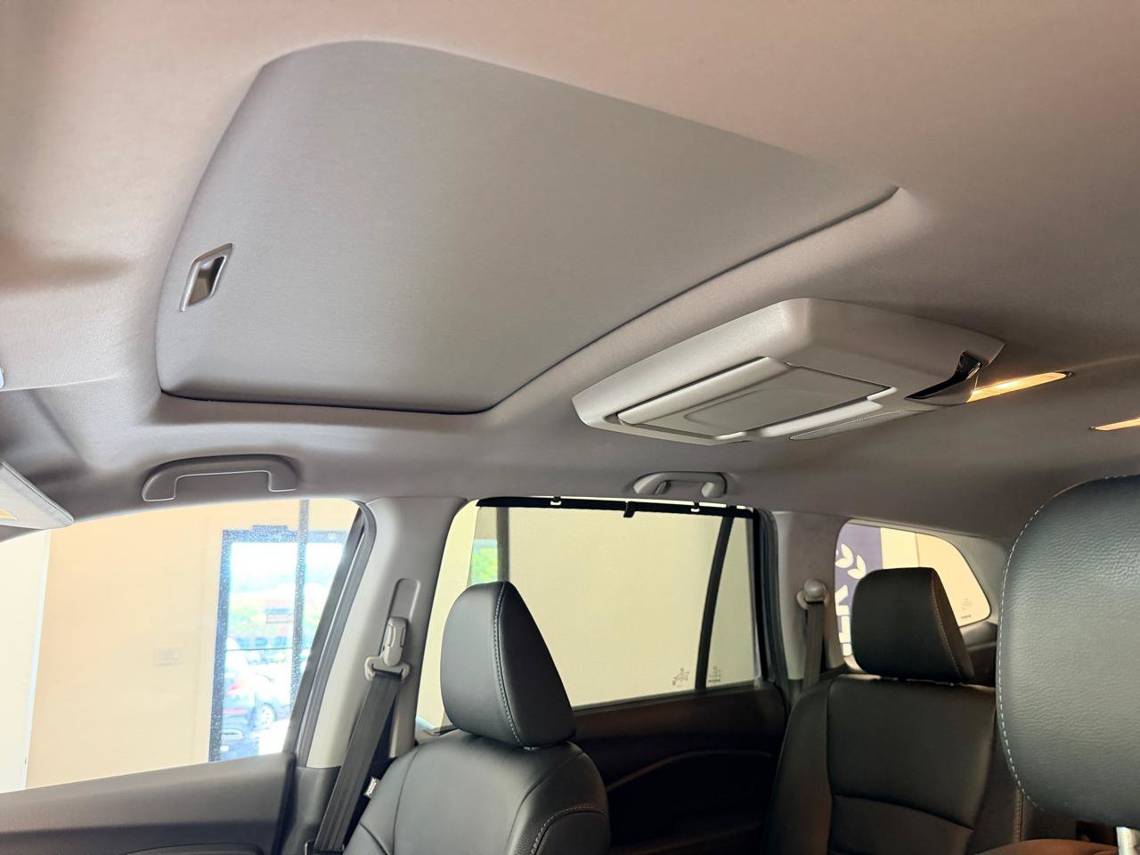Used 2019 Honda Pilot Touring image 19