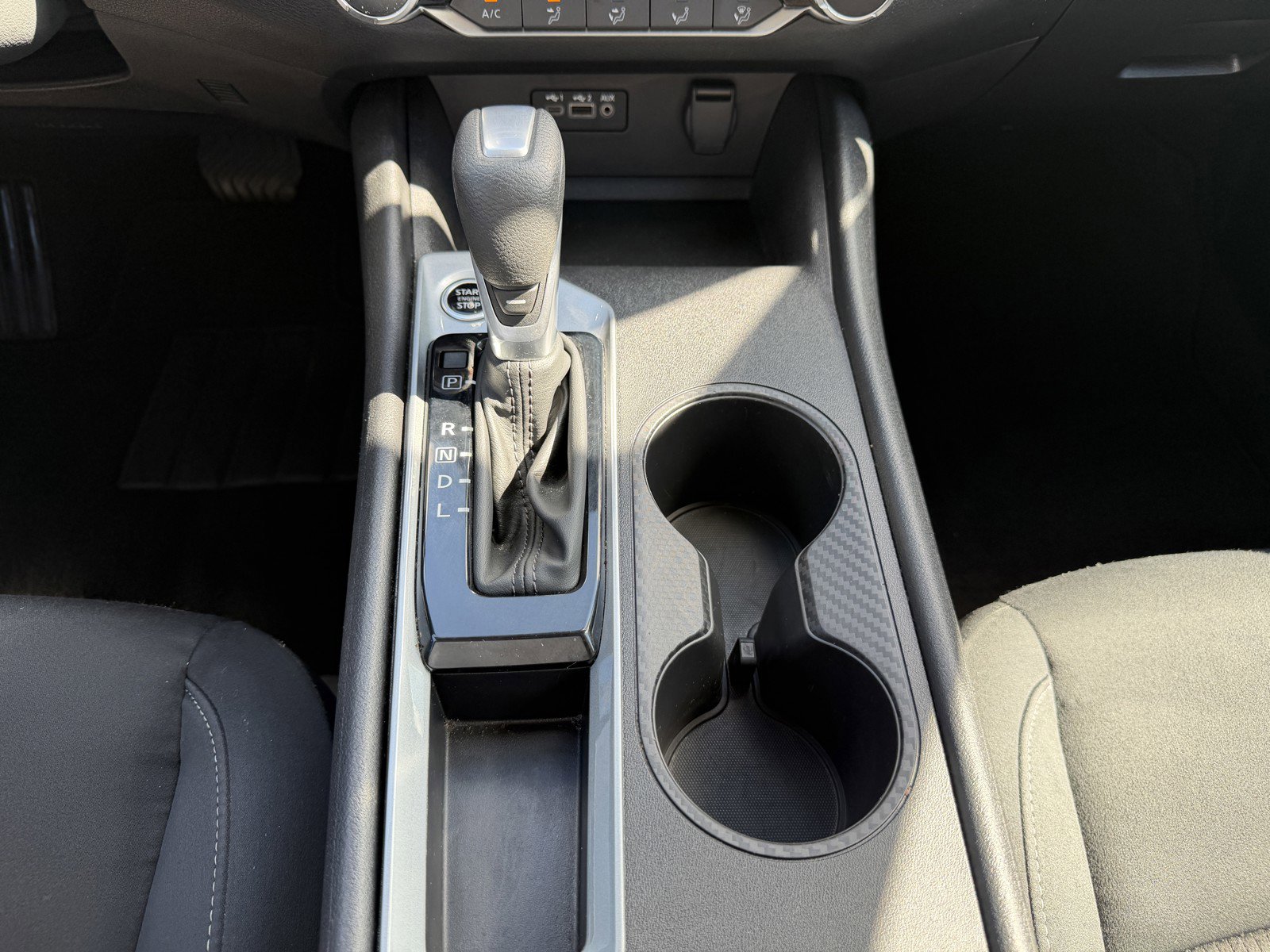 Used 2025 Nissan Altima 2.5 SV image 29