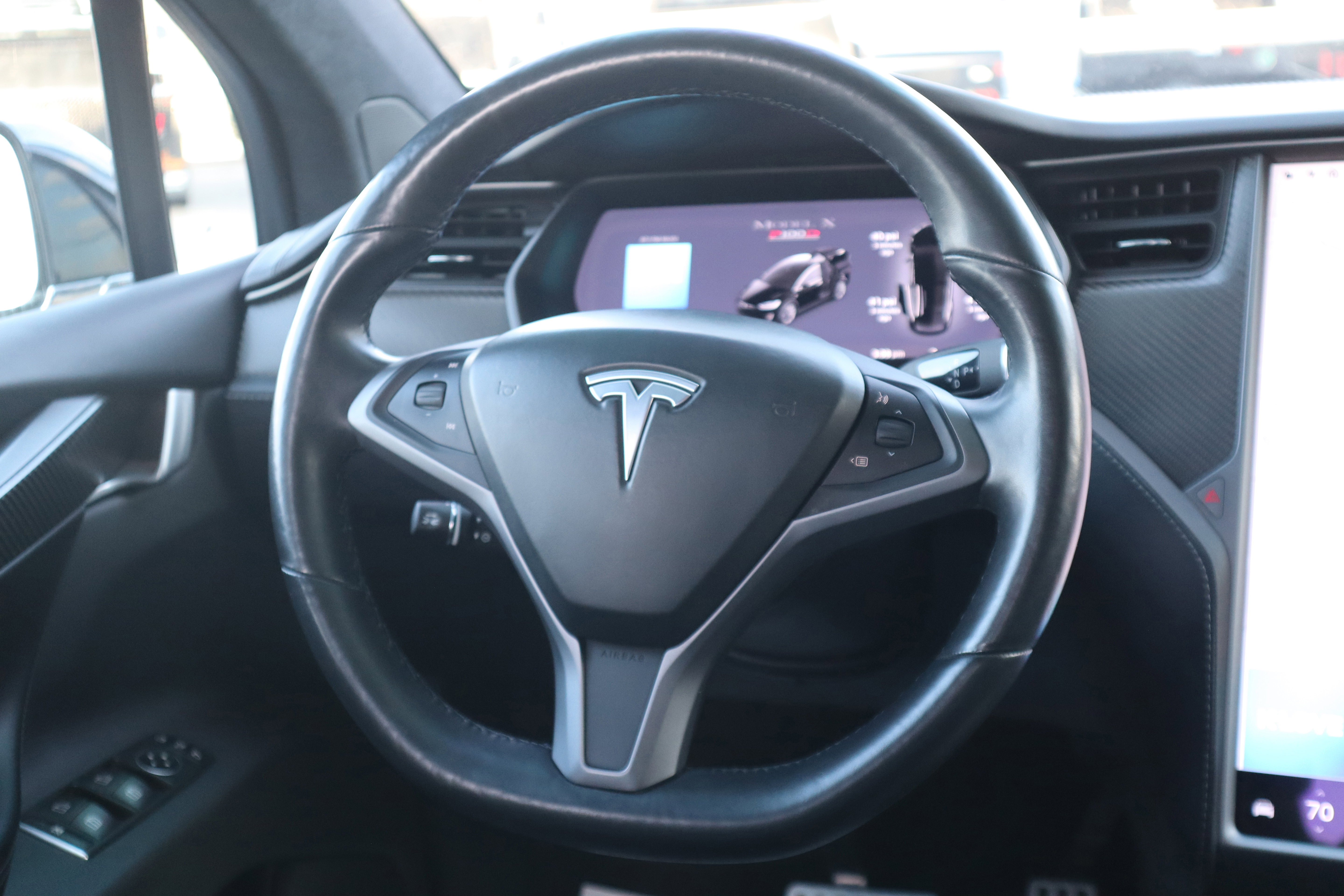 Used 2018 Tesla Model X P100D image 14