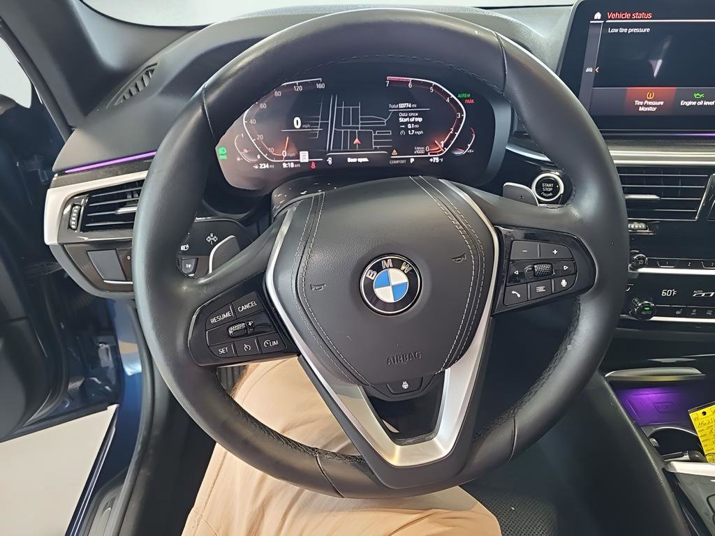 Used 2021 BMW 530i w/ Executive Package image 10