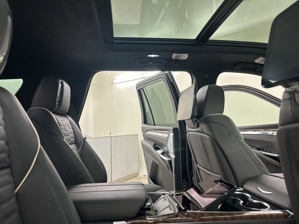 New 2026 Cadillac Escalade Platinum Sport image 27
