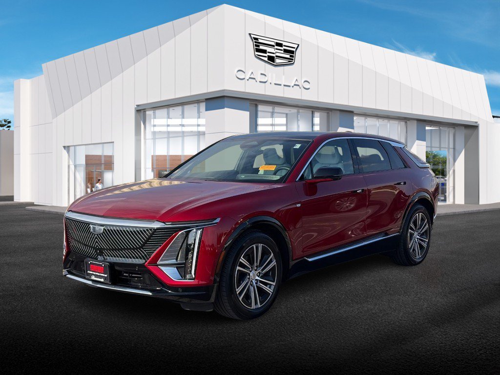 Used 2024 Cadillac Lyriq Luxury AWD/4WD image 1
