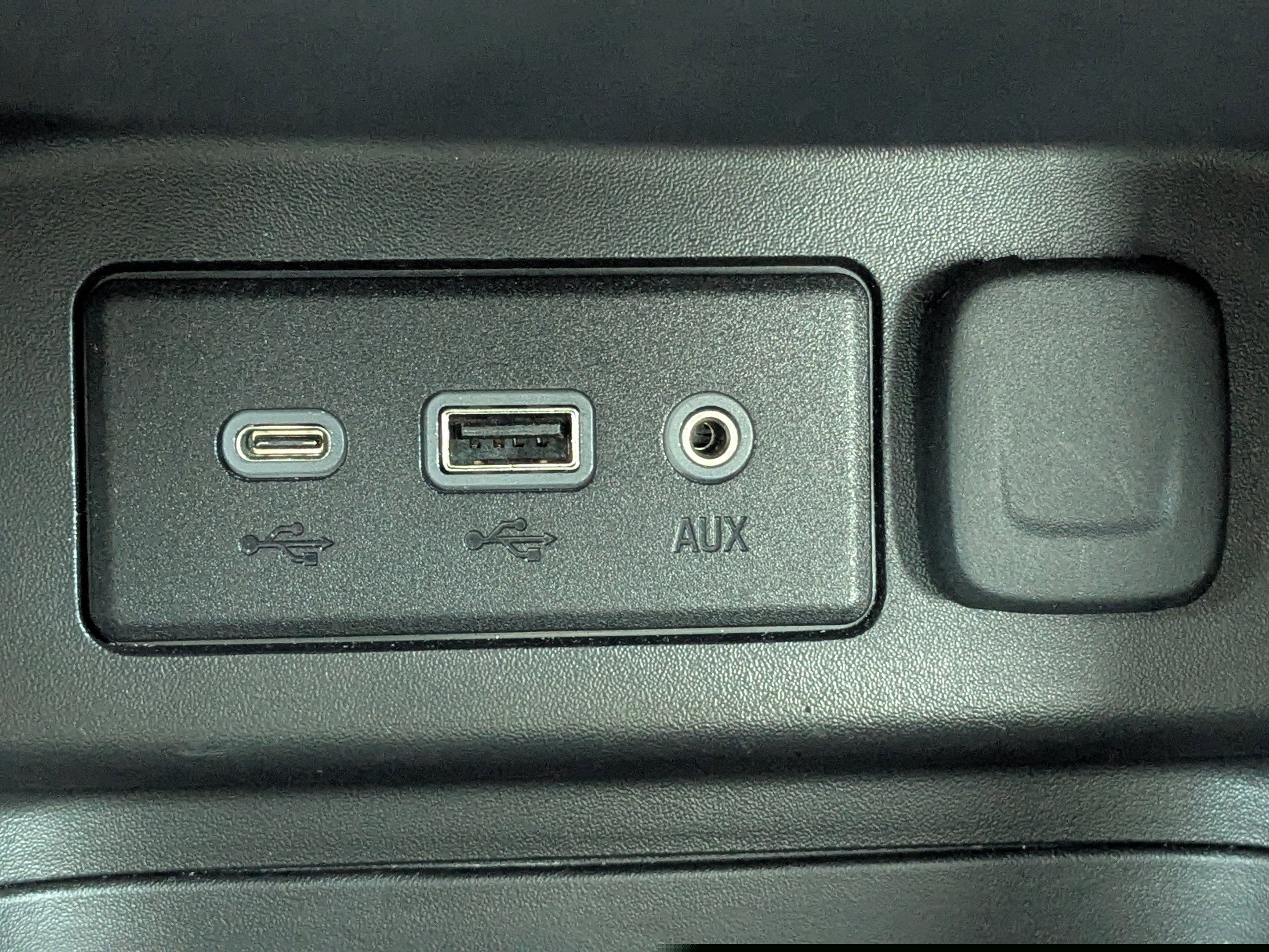 Used 2024 Chevrolet Equinox LT image 23