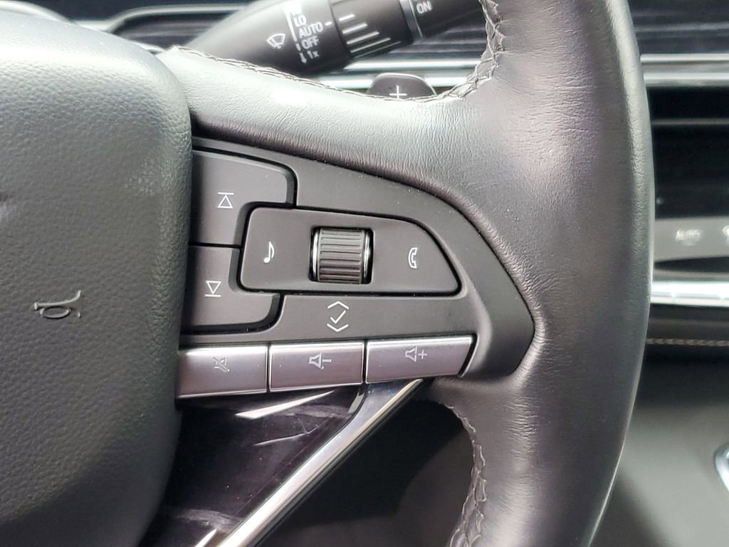 Used 2023 Cadillac Escalade Sport w/ LPO, ONYX Package AWD/4WD image 13