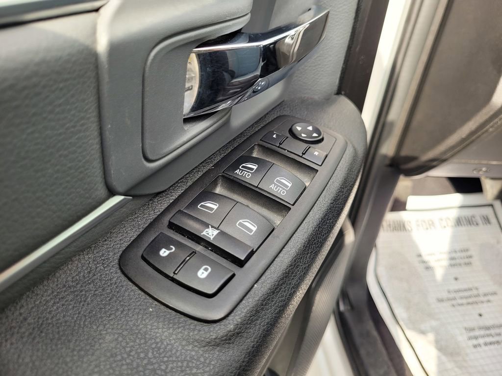 Used 2024 RAM 1500 Classic SLT image 26