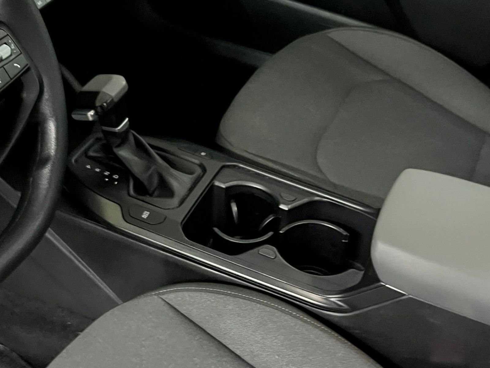 Used 2025 Kia K4 FWD image 37