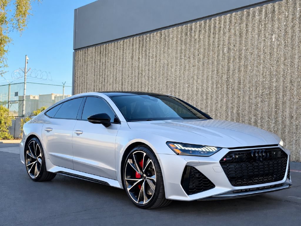 Used 2021 Audi RS 7 Sportback w/ Black Optic Package AWD/4WD image 27