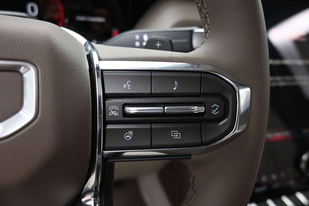 New 2026 GMC Yukon Denali w/ Denali Reserve Package AWD/4WD image 19