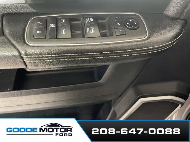 Used 2021 RAM 2500 Laramie w/ Body Color Bumper Group image 9