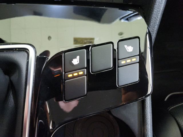 Certified 2023 Kia Sportage EX FWD image 18