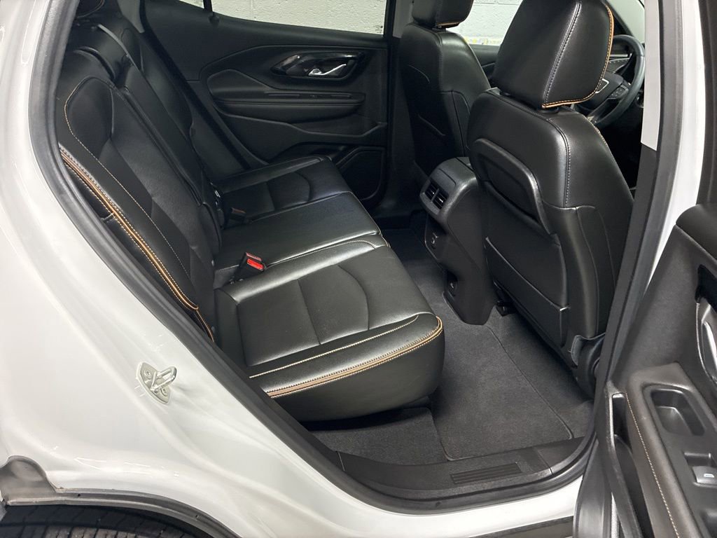 Certified 2023 GMC Terrain AT4 w/ Infotainment Package II image 10