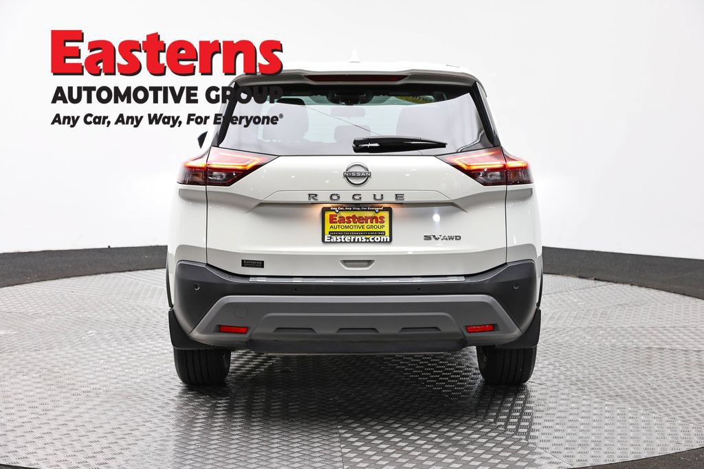 Used 2023 Nissan Rogue SV AWD/4WD image 6
