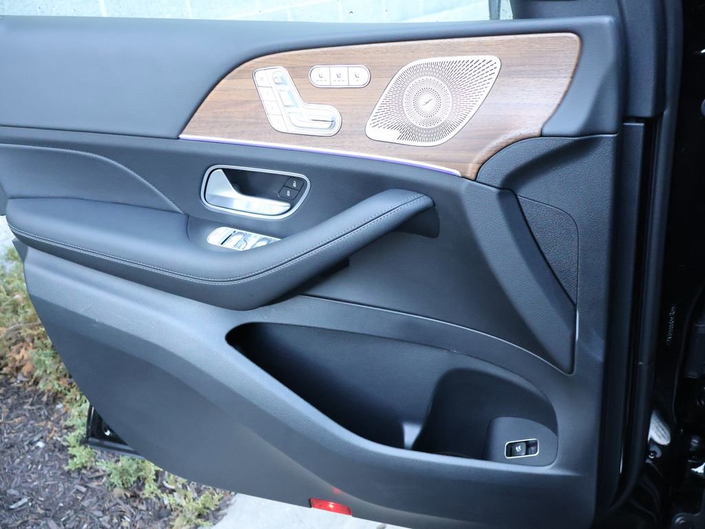 Certified 2025 Mercedes-Benz GLE 350 4MATIC image 38