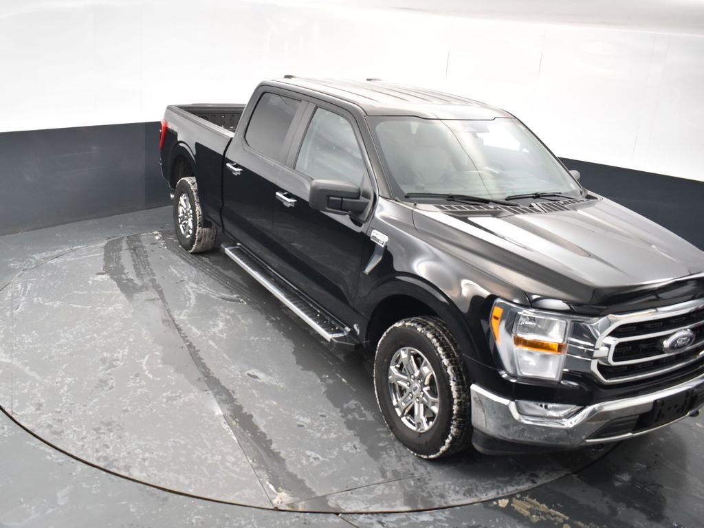 Used 2023 Ford F150 XLT w/ XTR Package image 34