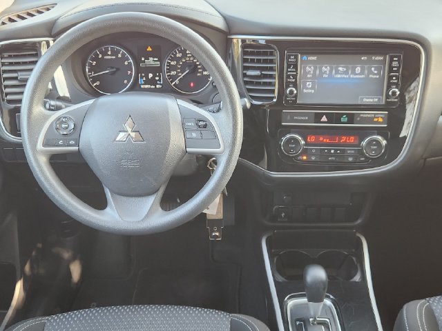 Used 2019 Mitsubishi Outlander ES FWD image 24