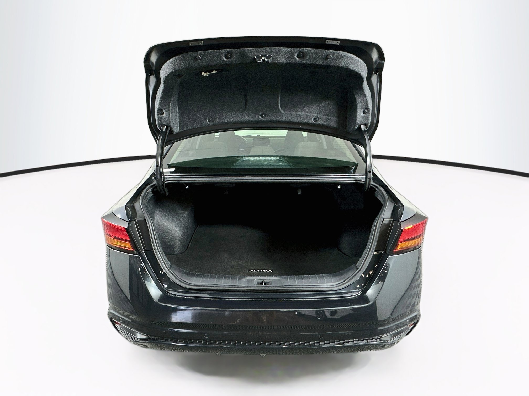 Used 2022 Nissan Altima 2.5 SV FWD image 27